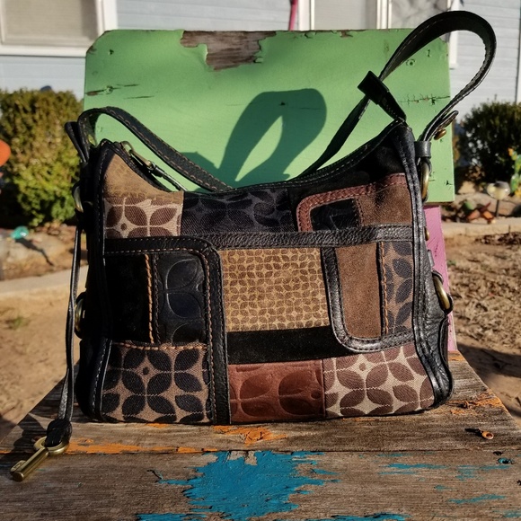 Fossil Handbags - 💜💜!!FOSSIL BRAND PURSE!!💜💜